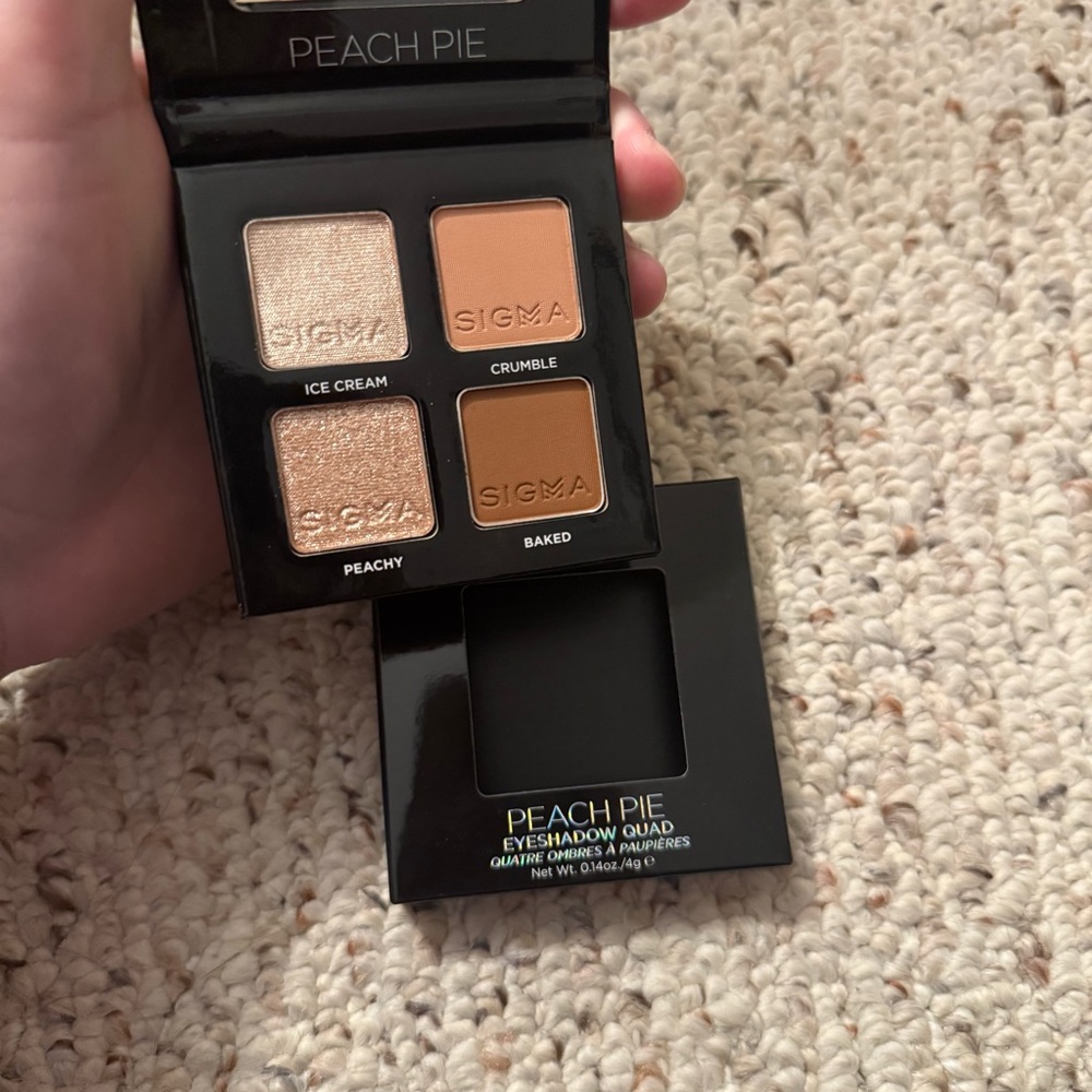 Sigma Beauty Peach Pie Eyeshadow Quad - Picture 2 of 3